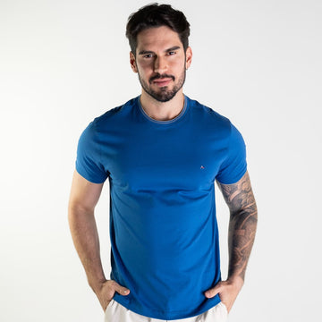 Camiseta Aramis Collar Frieze Azul Royal