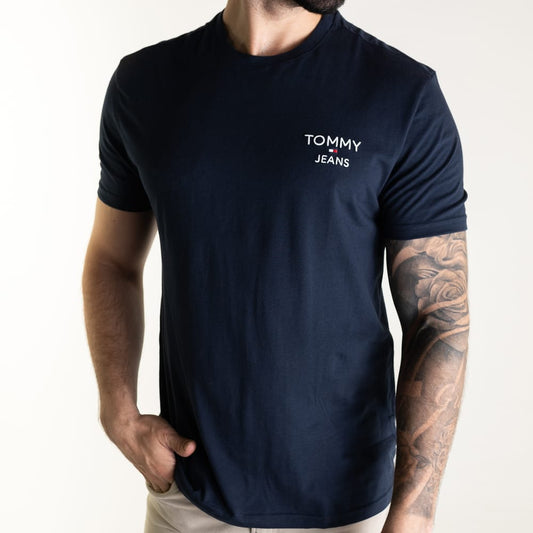 Camiseta Tommy Jeans Badged Embroidery Azul Marinho